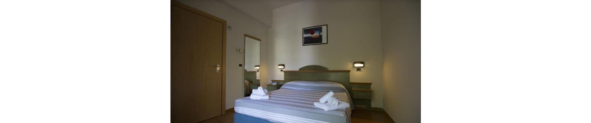 Hotel Impero Rimini Ngoại thất bức ảnh